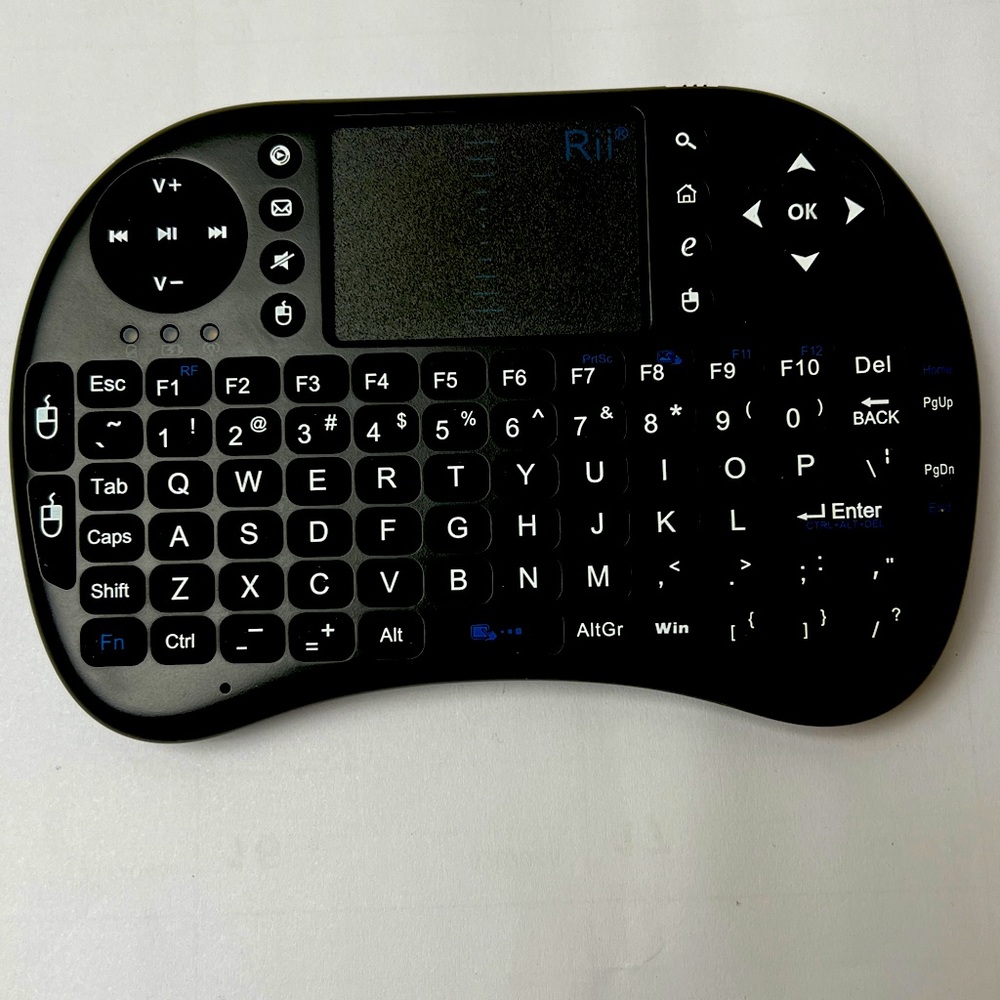 Riitek RT-MWK08 Mini Wireless keyboard with Touchpad, 2.4Ghz Adapter Micro USB